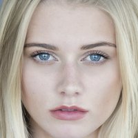 Alena Savostikova Nua