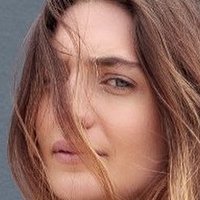 Alexandra Apostolidis Nua