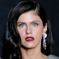 Alexandra Daddario Nua