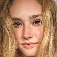 Alexandra Michelle Nua