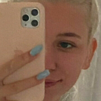 Alexis Feather Nua