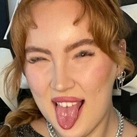 Amber Roes Nua