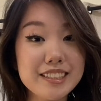 Angela Zhou Nua