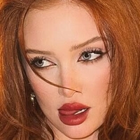 Angelina Mikhailichenko Nua