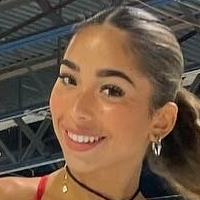Angie Miklos Nua