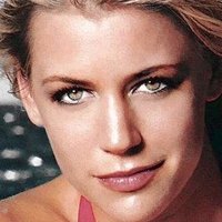 Anneliisa Tonisson Nua