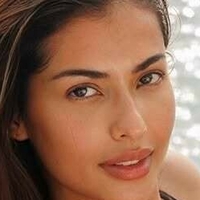 Anntonia Porsild Nua