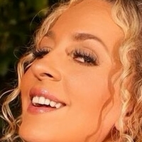 Ashley Boston Nua