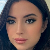 Ashley St Clair Nua