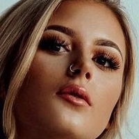 Ashlyn Sharp Nua