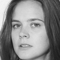 Aurélie Houguenade Nua