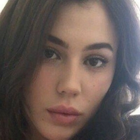 Ava Montelena Nua