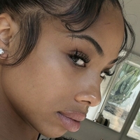ayisha.mia Nua