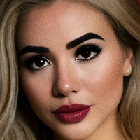 Barbara Hozova Nua