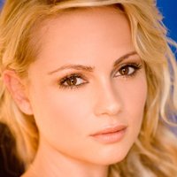 Beatrice Rosen Nua