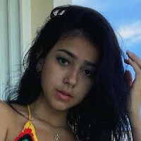 Beca Barreto Nua