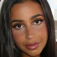 Bella Salerno Nua