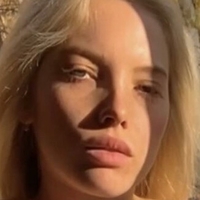 Bella Zelentsova Nua