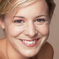 Bernadette Heerwagen Nua