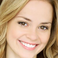 Betsy Beutler Nua