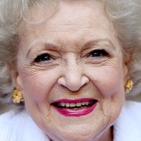 Betty White Nua