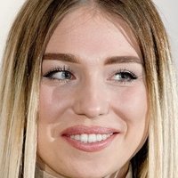 Bianca Heinicke Nua