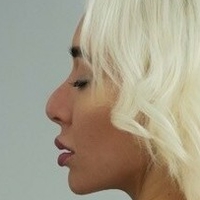 blonde.lady Nua