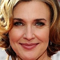 Brenda Strong Nua