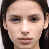 Bruna Lirio Nua