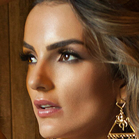 Bruna Margo Nua