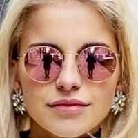 Caroline Daur Nua
