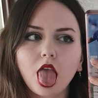 Chloe Holt Nua