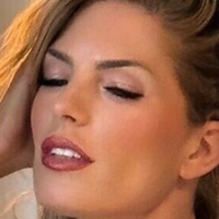 chloesmith_model Nua