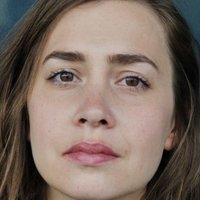 Christina Lindner Nua