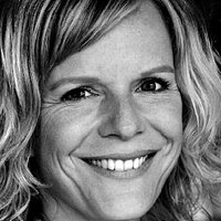 Christine Hohenester Nua