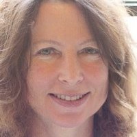 Claire Harman Nua