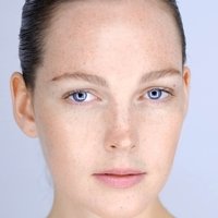 Clare Durant Nua
