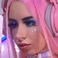 courtneyheartxo Nua