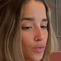 crystal.malkovaa Nua