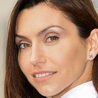 Daniela Lazar Nua