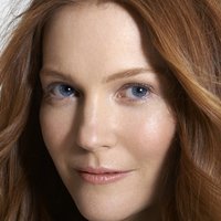 Darby Stanchfield Nua