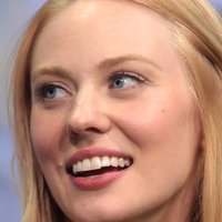 Deborah Ann Woll Nua