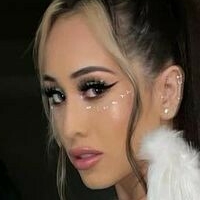 Denisse Cremieux Nua