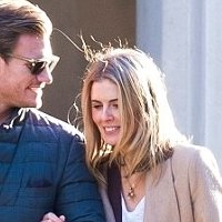 Donna Air Nua