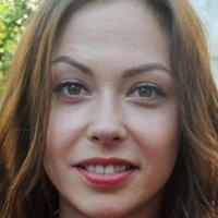 Dounia Coesens Nua