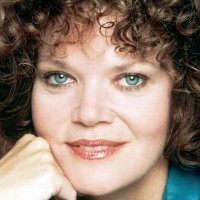 Eileen Brennan Nua