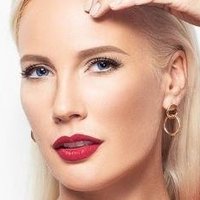 Elena Letuchaya Nua