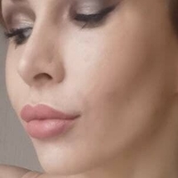 elenahug Nua