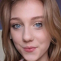 elisenextdoor Nua