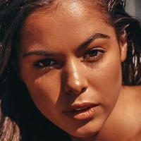 Elissa Burns Nua